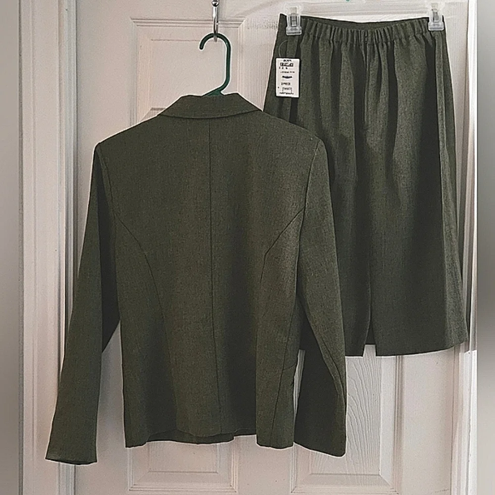 Spago Before Anything Else 2 Piece Blazer And Skirt Set